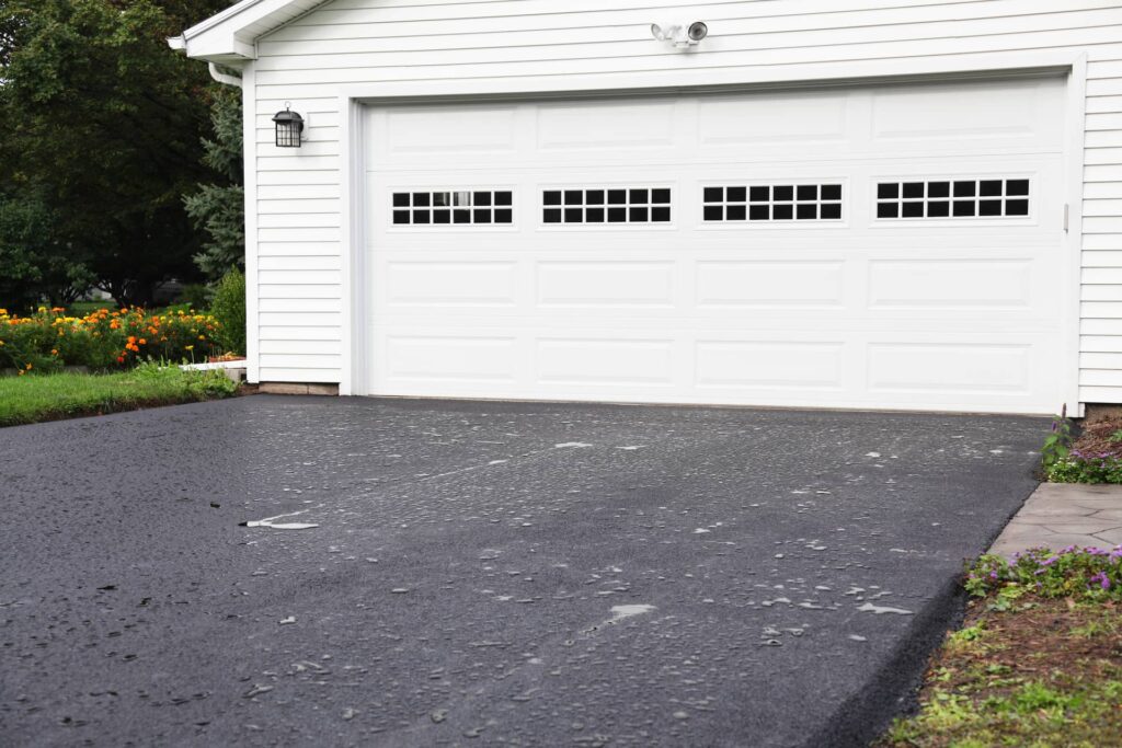 Southold blacktop driveway specialists